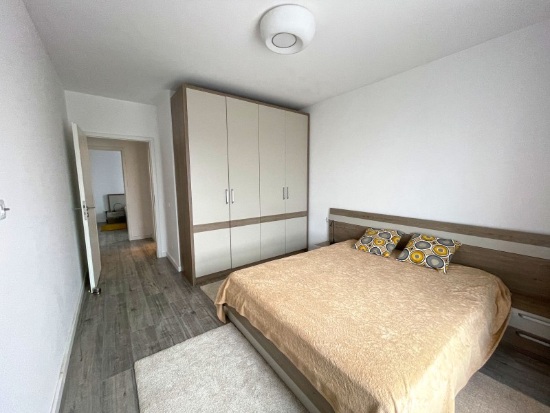 3 camere decomandate, 80mp utili, Toporasi Residence, vis-a-vis Auchan Severinului, etaj 7/9, centrala termica