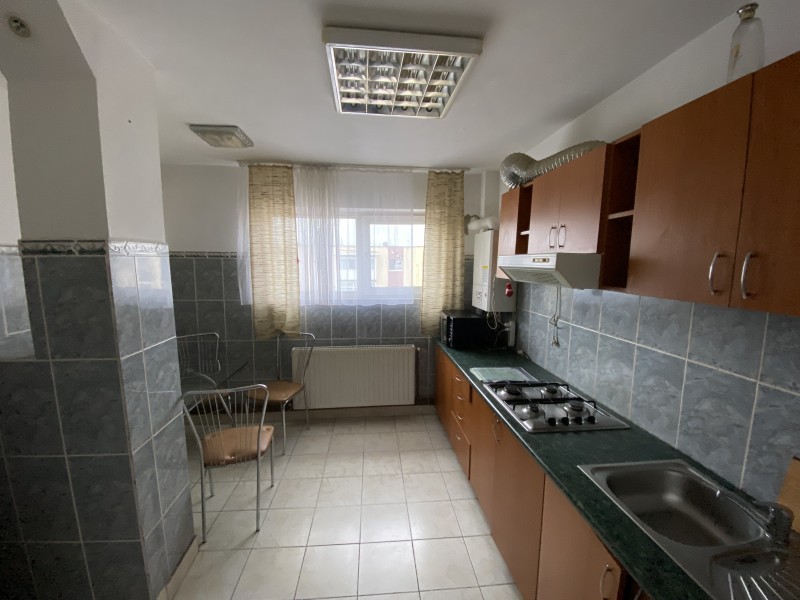 3 camere decomandate centrala termica, Brazda lui Novac, Complexul Nou, H-uri