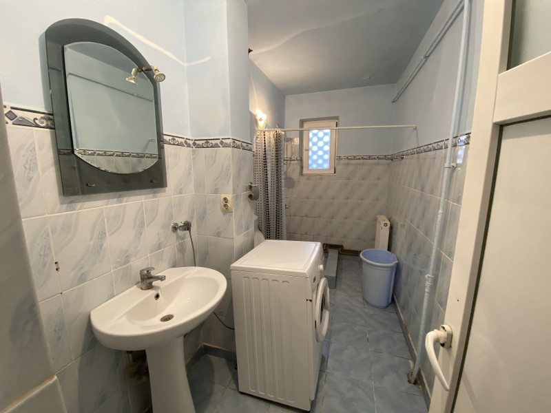 3 camere decomandate centrala termica, Brazda lui Novac, Complexul Nou, H-uri
