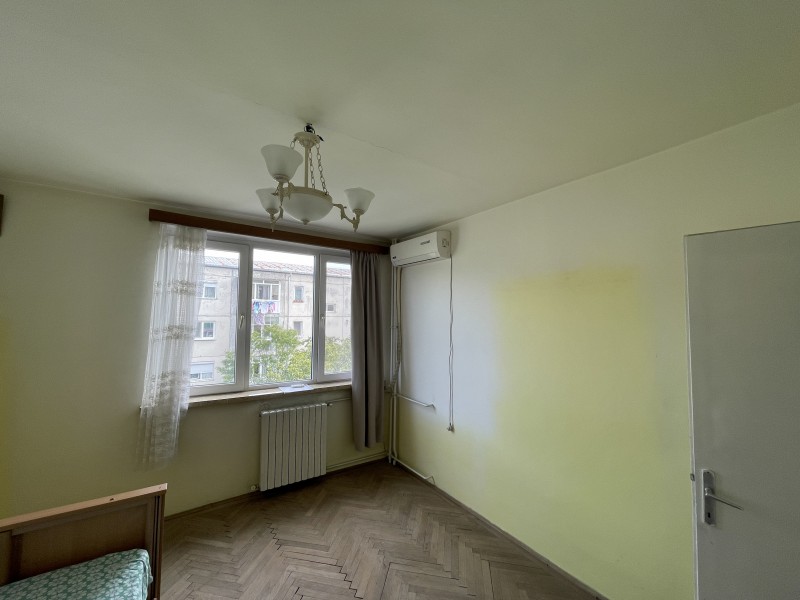 3 camere semidecomandate, 58mp, etaj3, Nanterre - Puskin,Calea Bucuresti, nemodernizat