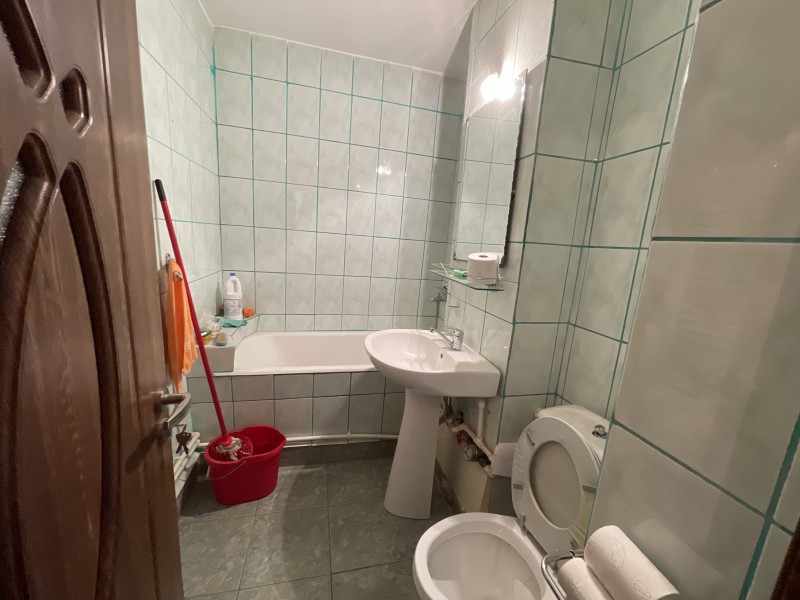 3 camere semidecomandate, Calea Bucuresti - Petre Ispirescu et4, centrala termica proprie