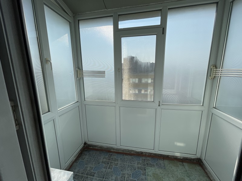 3 camere semidecomandate, Calea Bucuresti - Petre Ispirescu et4, centrala termica proprie
