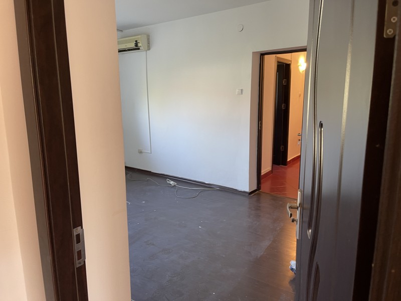 3 camere semidecomandate, Calea Bucuresti - Petre Ispirescu et4