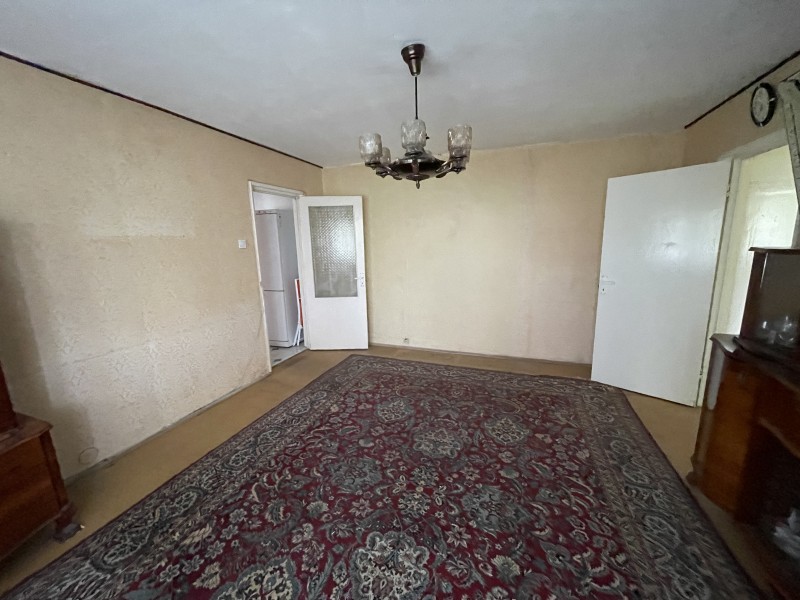 3 camere semidecomandate, etaj3/4, Brazda lui Novac zona Complex Vechi