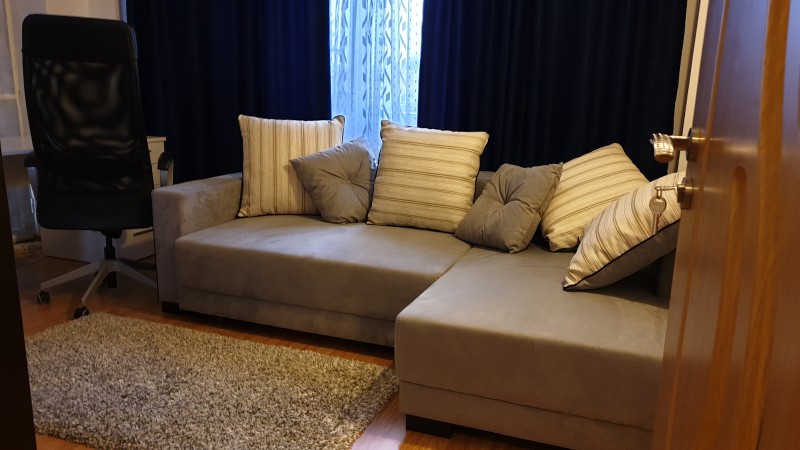 3 camere spatioase, modern, Ciuperca, bloc 2008, et2 cu lift, centrala