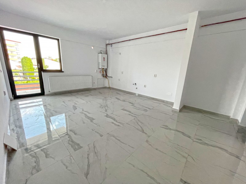 3 camere spatioase, nemobilate, bloc nou, 71mp utili, etaj 1/3, centrala termica, Bariera Valcii - Magnolia