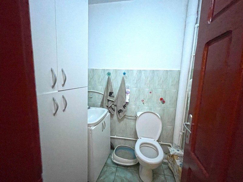 4 camere decomandate, 83mp, Craiovita Noua, vis-a-vis Carrefour- Pepco, Bd Oltenia, foarte spatios