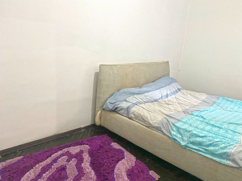 Apartament 2 camere decomandat, mobilat si utilat complet, centrala termica, demisol, intre Ramada si Liceul CFR