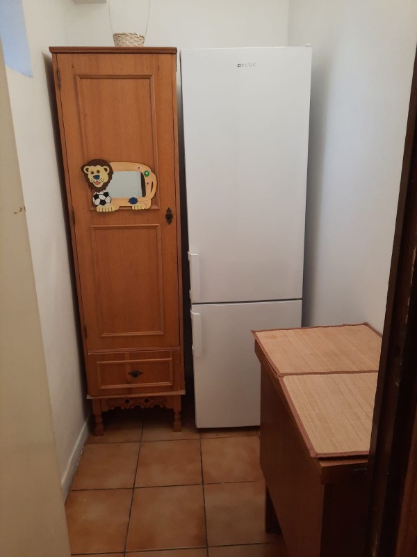 Apartament 2 camere decomandate, etaj 2, zona ultracentrala, Universitate.