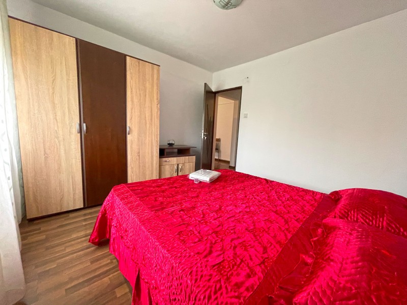 Apartament 2 camere mobilat si utilat curat, centrala termica, Ciuperca, 1Mai - Statia Taxi