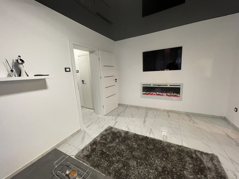 Apartament 2 camere mobilat si utilat curat parter, Brazda lui Novac,Complex Vechi, Statia Taxi
