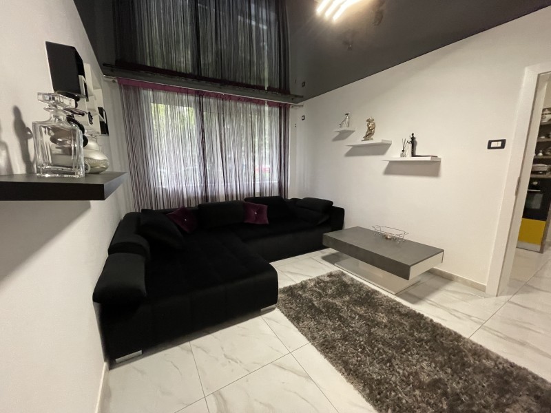 Apartament 2 camere mobilat si utilat curat parter, Brazda lui Novac,Complex Vechi, Statia Taxi