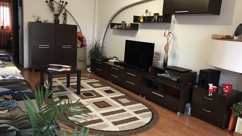 Apartament 2 camere mobilat si utilat modern, Sarari, bloc 1990