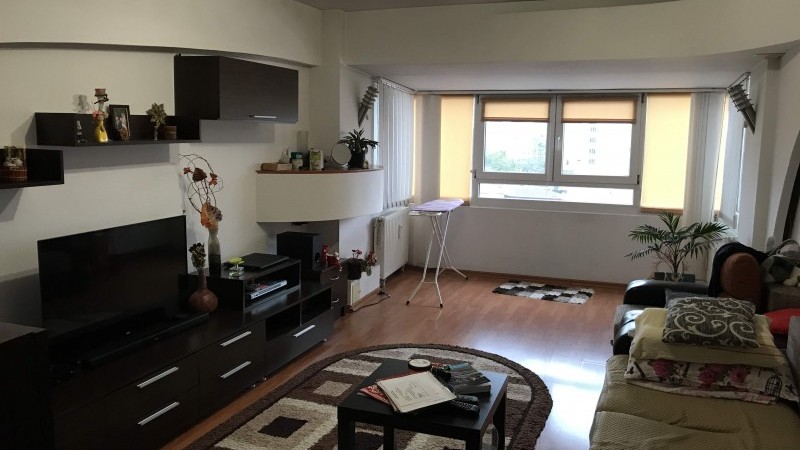 Apartament 2 camere mobilat si utilat modern, Sarari, bloc 1990