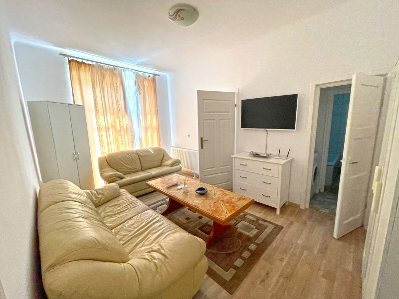 Apartament 3 camere semidecomandate, Centru - Ramada, etaj 2, complet mobilat si utilat