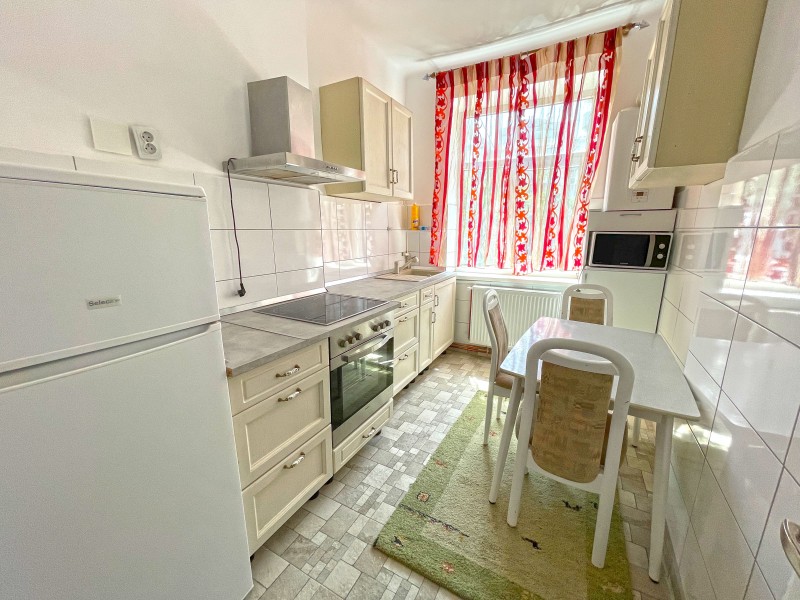 Apartament 3 camere semidecomandate, Centru - Ramada, etaj 2, complet mobilat si utilat