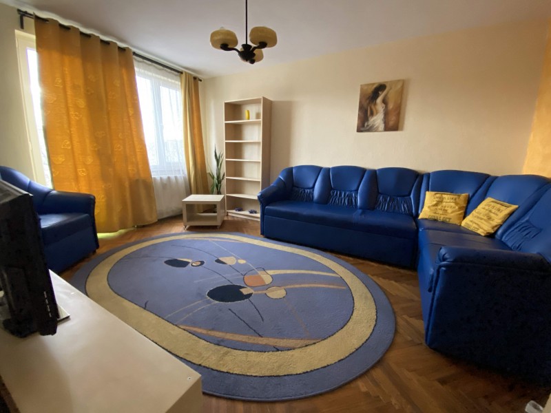 Garsoniera mobilata si utilata complet, Calea Bucuresti, Institut, etaj 3, foarte curat