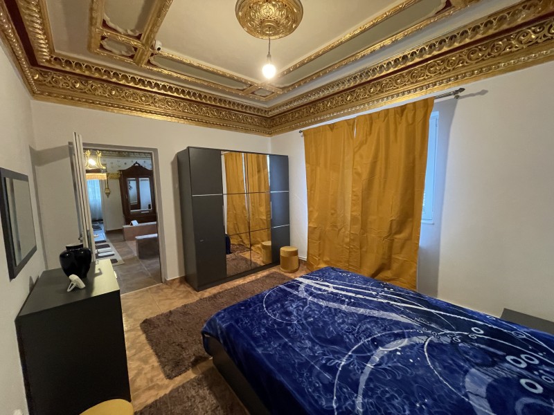 Casa Bariera Valcii speciala de inchiriat pentru firma sau locuinta