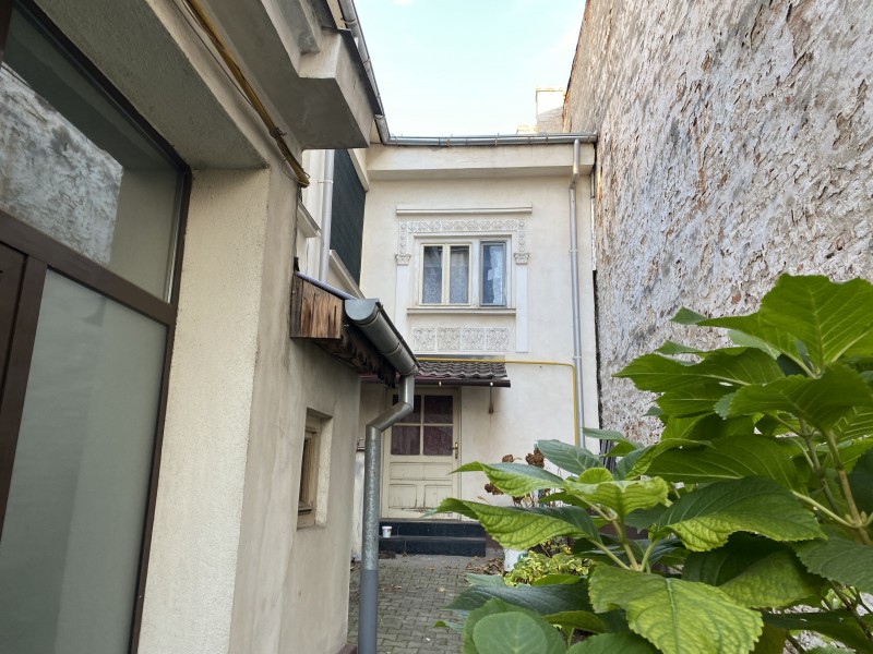 Casa Piata Veche, 4 camere, centrala termica