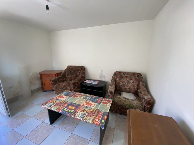 Casa de inchiriat pe Vasile Alexandri, curte, foarte spatioasa