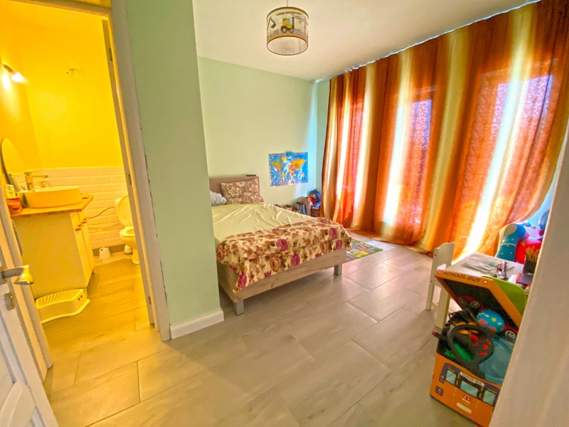 Casa premium Romanesti-Veteranilor, 450 mp