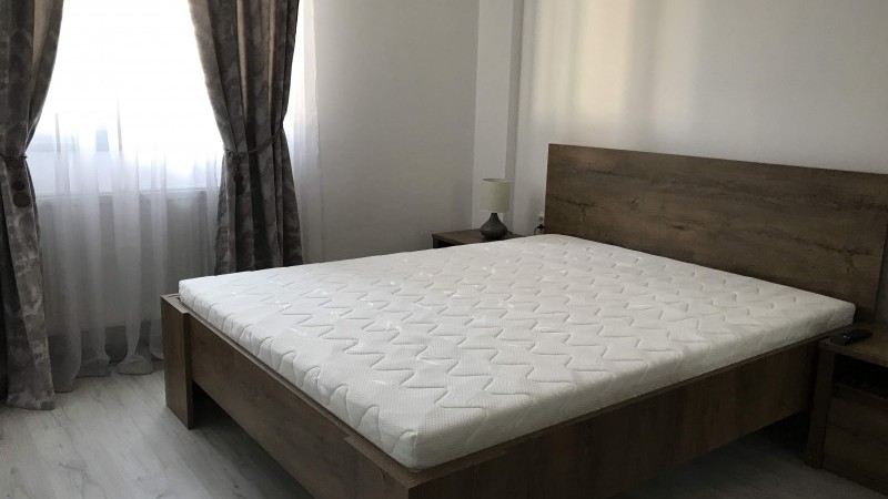 Garsoniera moderna Str Caracal, fostul RAR, langa MALL