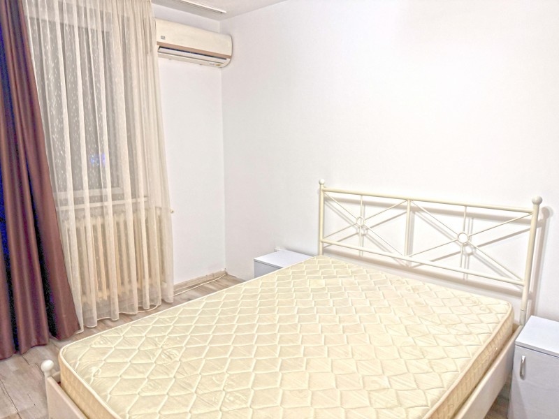 Inchiriere apartament 2 camere, etaj 4/4, Calea Bucuresti, zona Institut