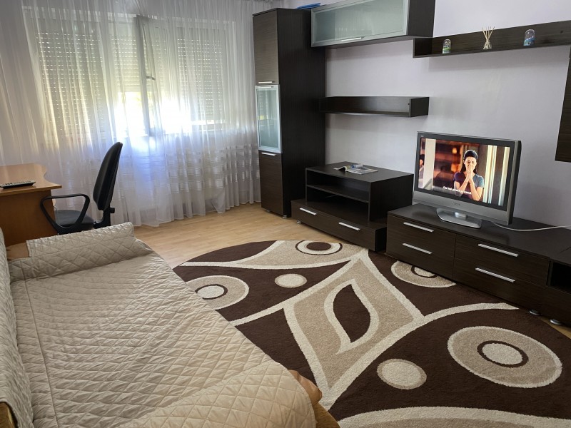 Apartament 2 camere decomandat, mobilat, etaj 3/4, Sarari, in spatele Kaufland