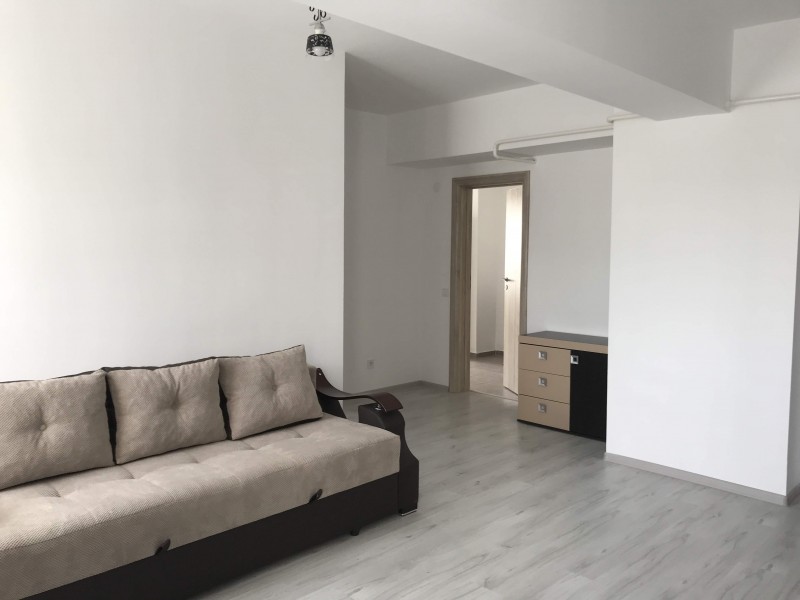 Inchiriere apartament 2 camere decomandat, mobilat, etaj 4/10, an constructie 2018, Craiovita Noua, zona Depou