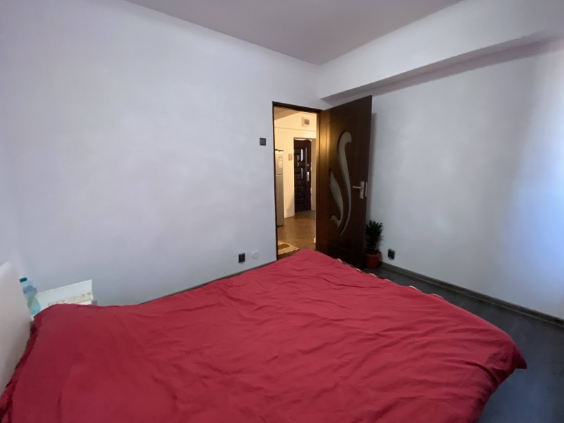 Inchiriere apartament 2 camere decomandat, mobilat, etaj 8/8, suprafata 60 mp, Rovine