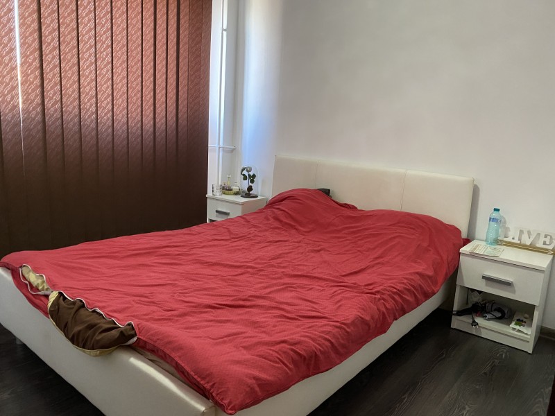 Inchiriere apartament 2 camere decomandat, mobilat, etaj 8/8, suprafata 60 mp, Rovine