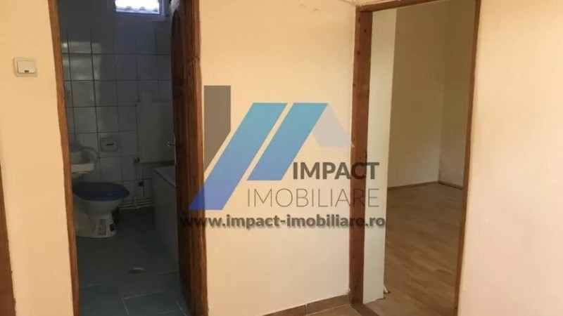 Casa 100 mp, 3 camere, centrala, curata 300 euro