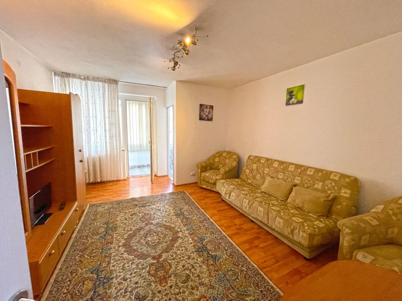 Inchiriere garsoniera Brazda lui Novac, moderna, curata, Piata Complex Vechi