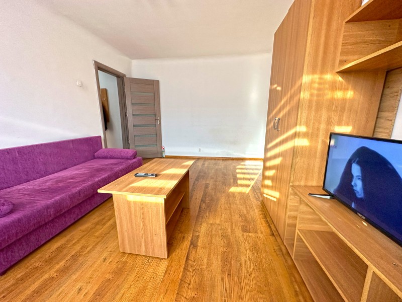 Inchiriere garsoniera decomandat, mobilat, etaj 3/4, Brazda lui Novac, zona Rocada