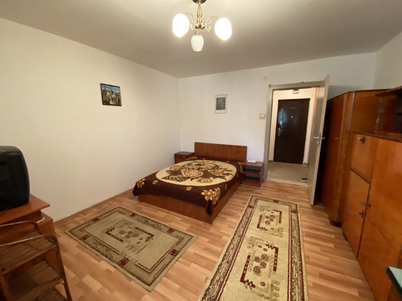 Inchiriere garsoniera semidecomandat, mobilat, etaj 1/10, Brazda lui Novac
