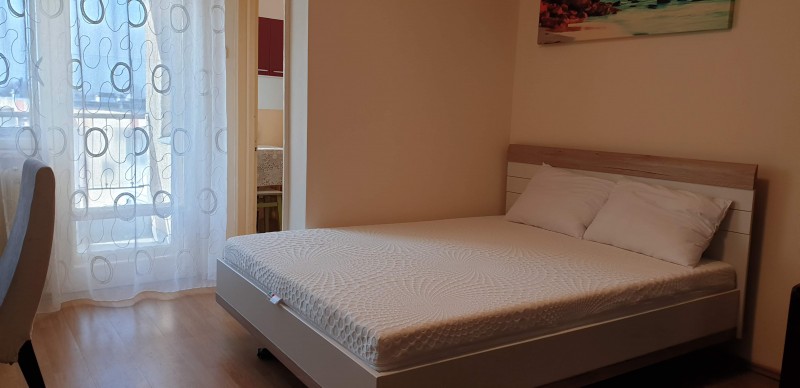 Inchiriere garsoniera semidecomandat, mobilat, etaj 5/10, Brazda lui Novac, zona Liceu Pedagogic