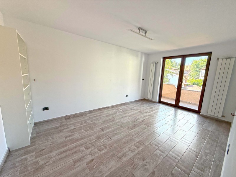 Spatiu Birouri Calea Bucuresti ETAJ1 - Strada Putnei
