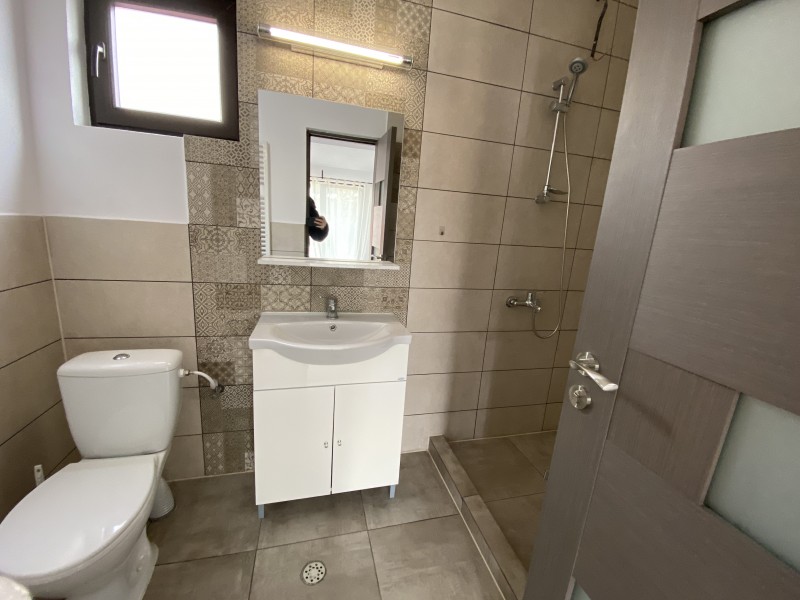 Spatiu comercial zona Piata Centrala, 100mp, centrala termica, totul nou